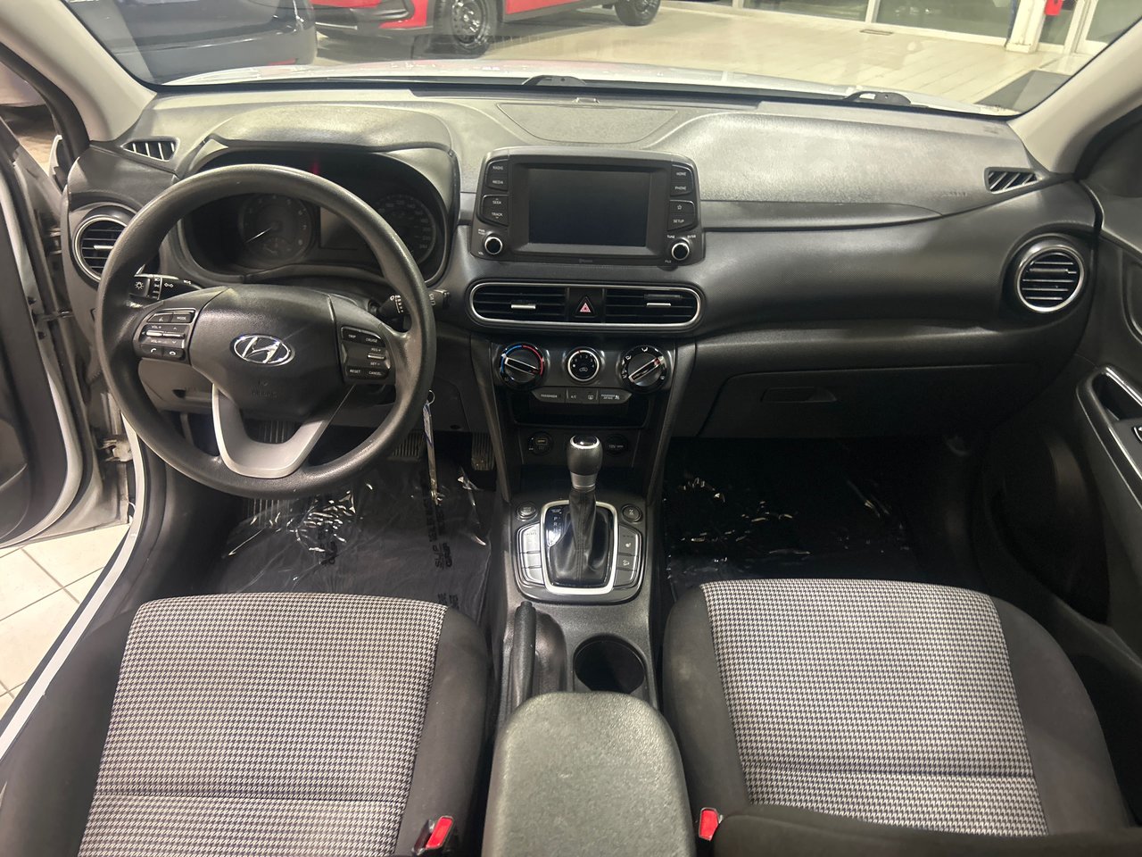 2021 Hyundai Kona - Image 12