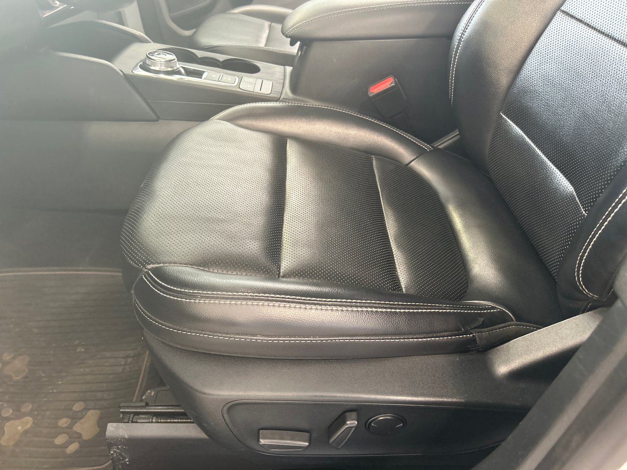 2021 Ford Escape - Image 19