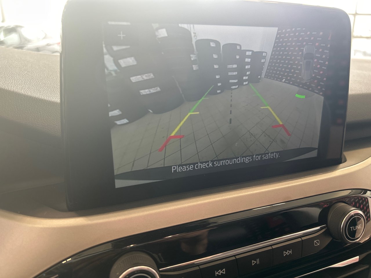 2021 Ford Escape - Image 27