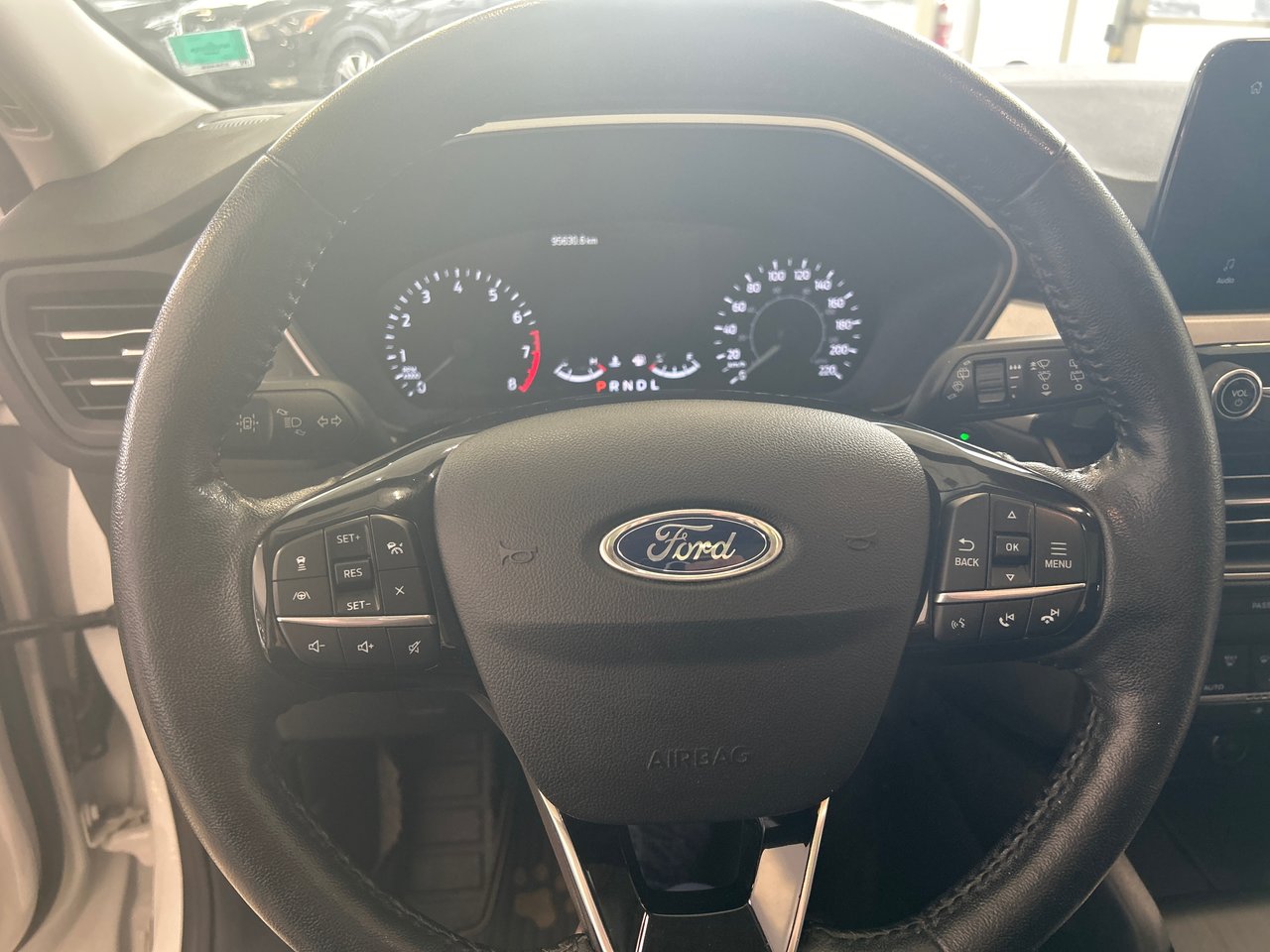 2021 Ford Escape - Image 28