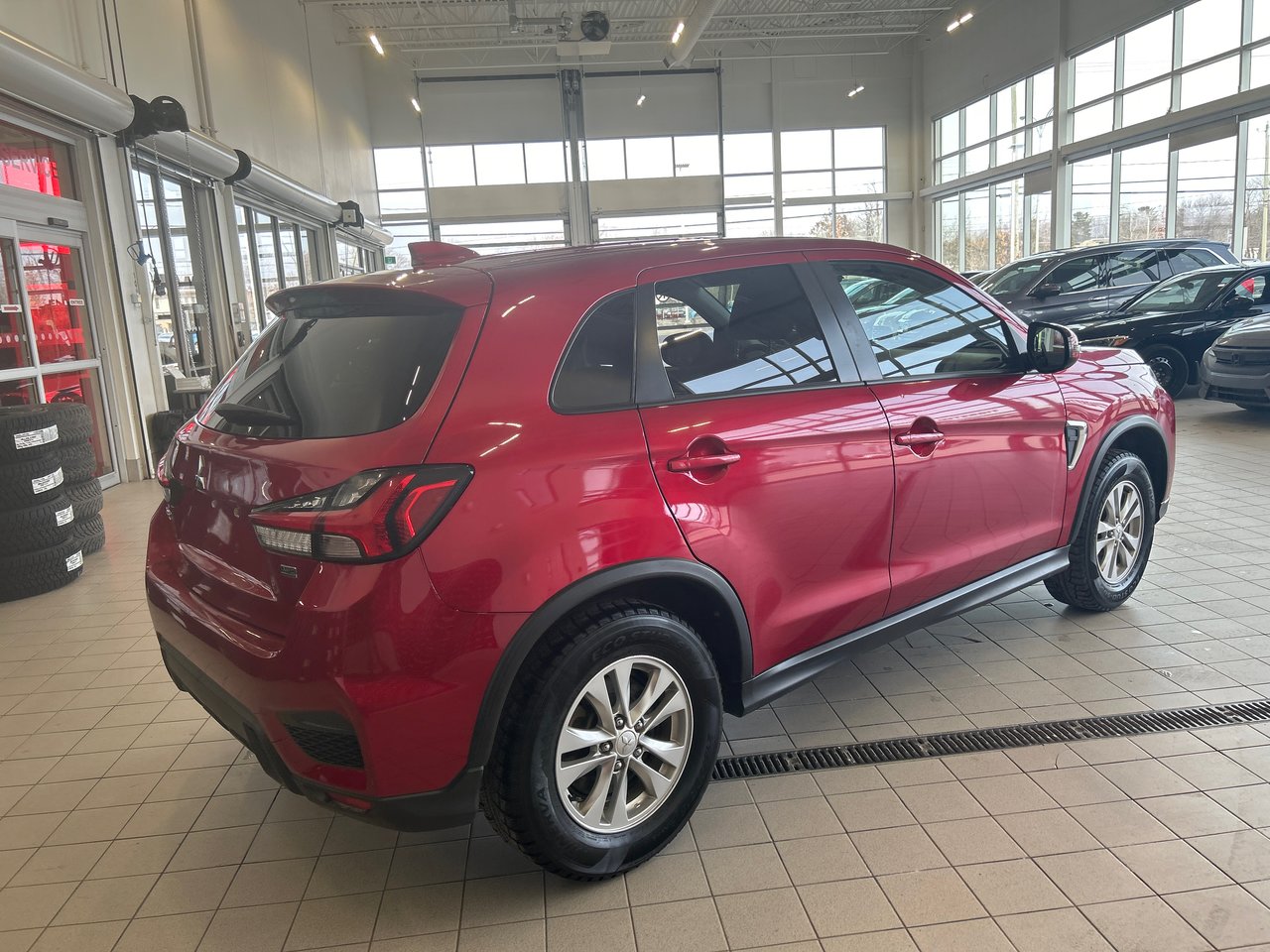 2022 Mitsubishi RVR - Image 6