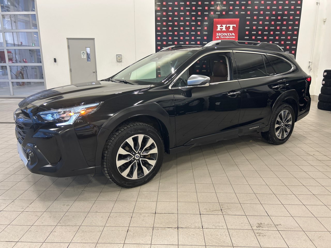 2024 Subaru Outback - Image 2