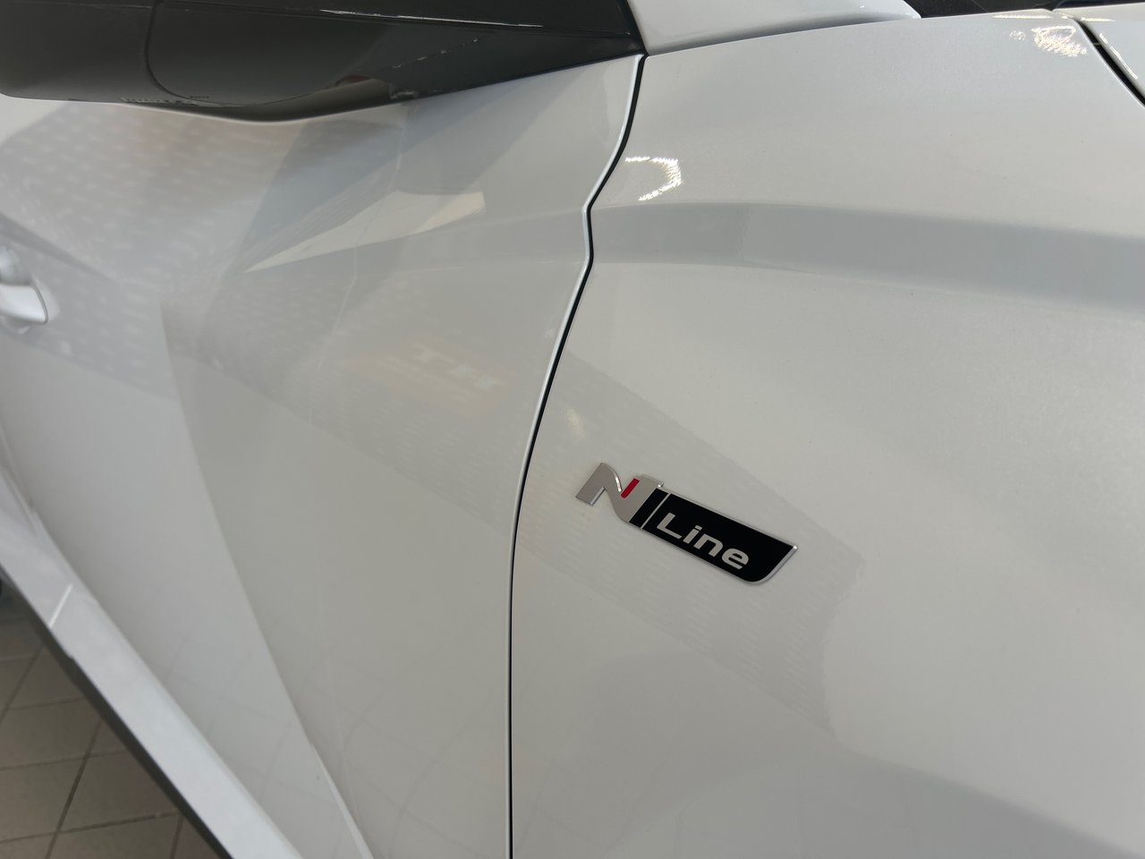 2025 Hyundai Tucson Hybrid - Image 5