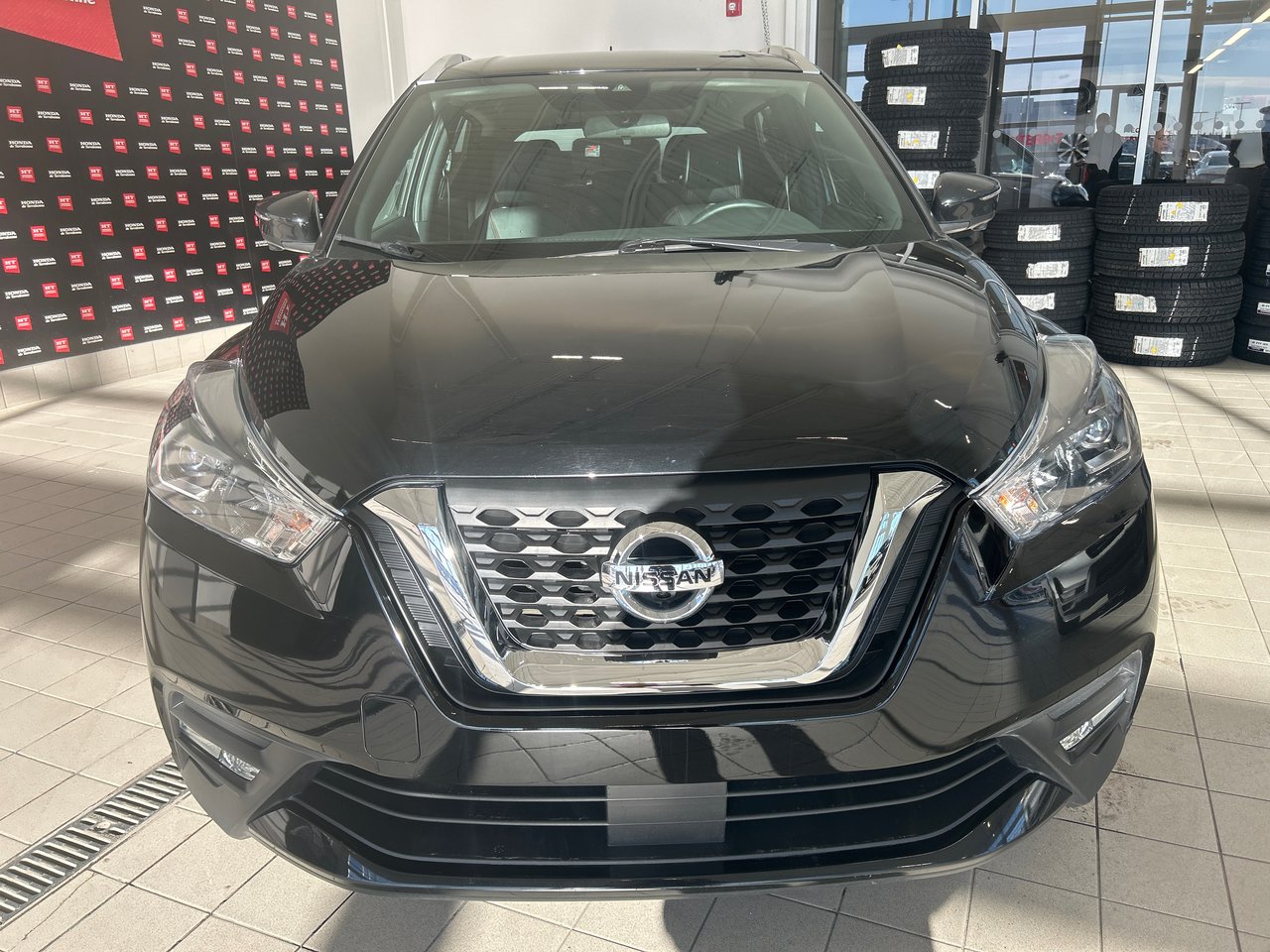 2020 Nissan Kicks - Image 3