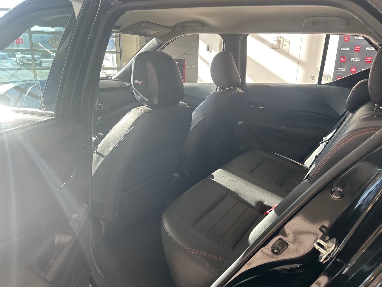 2020 Nissan Kicks - Image 9