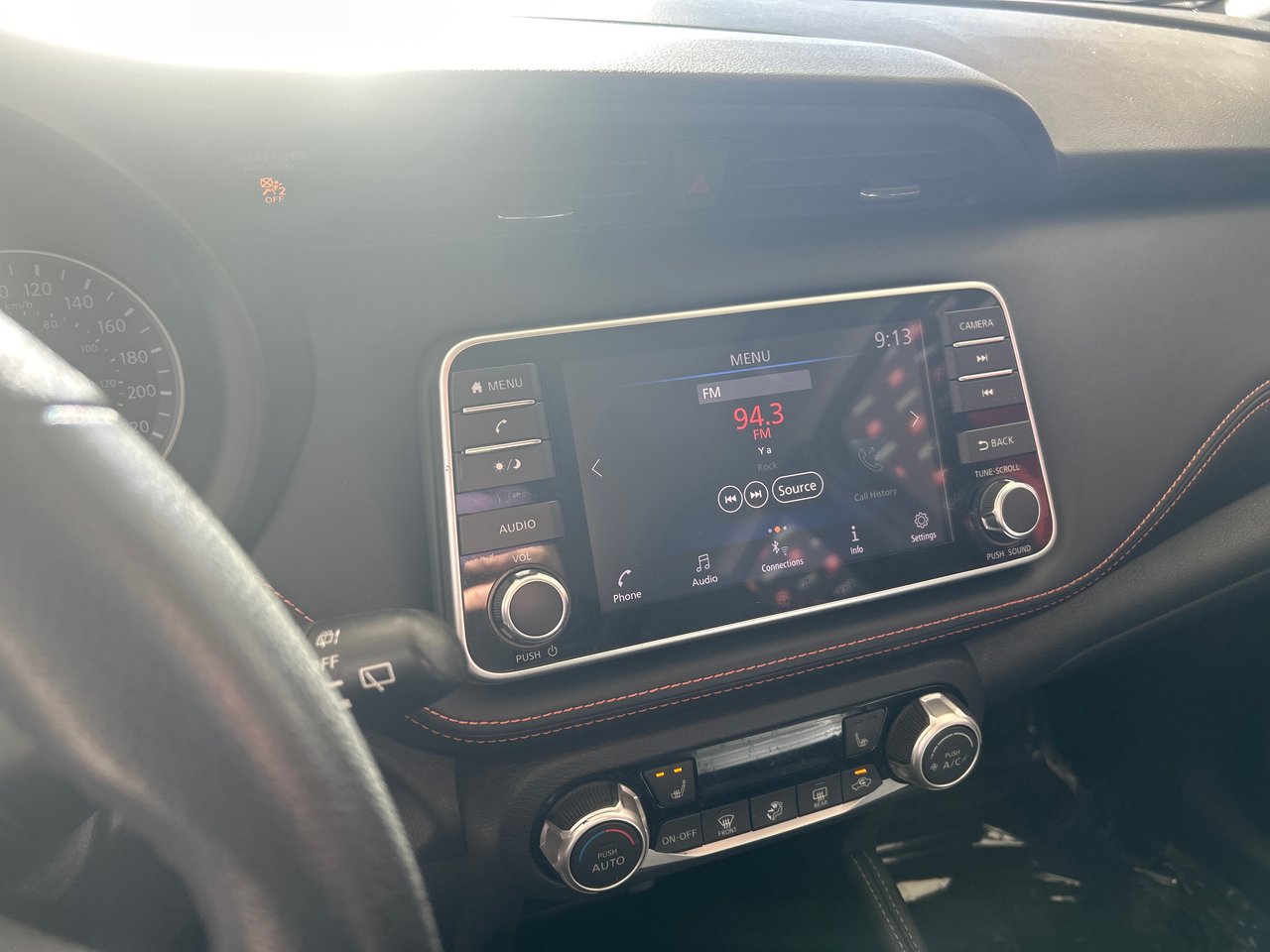 2020 Nissan Kicks - Image 23