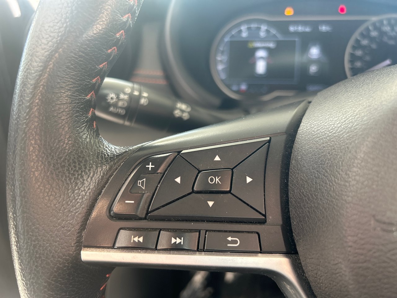 2020 Nissan Kicks - Image 25