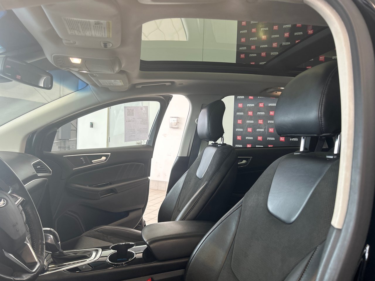 2016 Ford Edge - Image 18