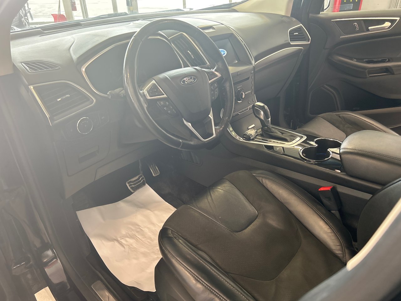 2016 Ford Edge - Image 19