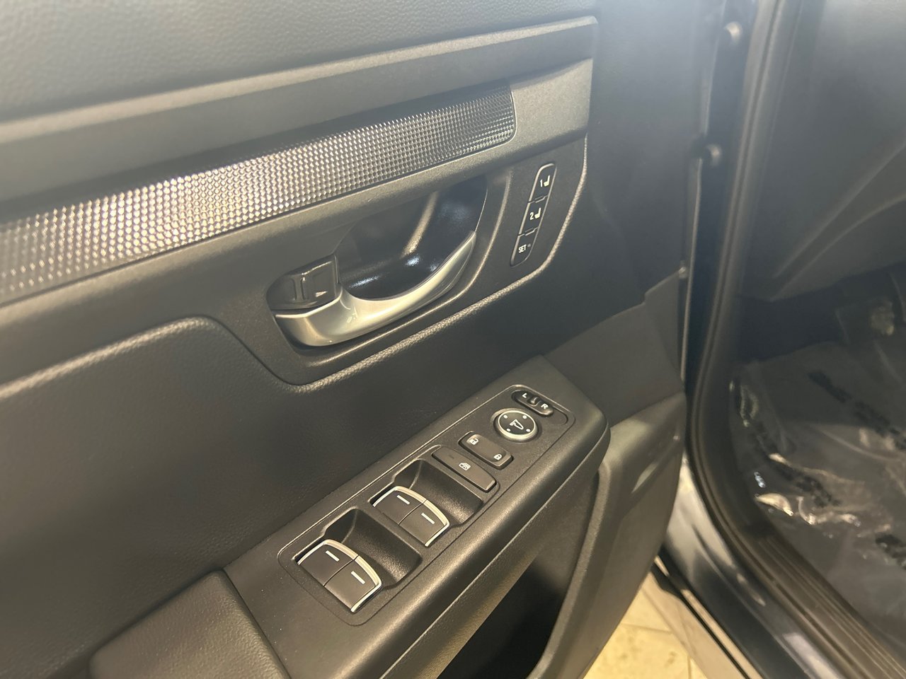 2024 Honda CR-V Hybrid - Image 20