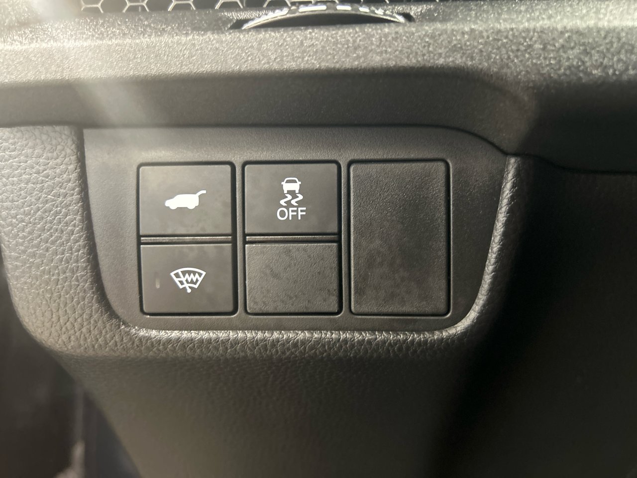 2024 Honda CR-V Hybrid - Image 21