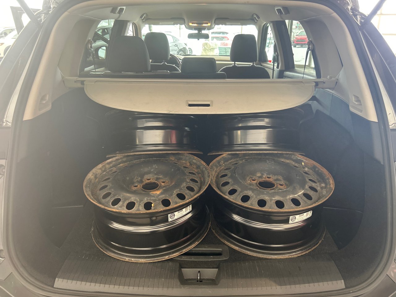 2022 Nissan Rogue - Image 10