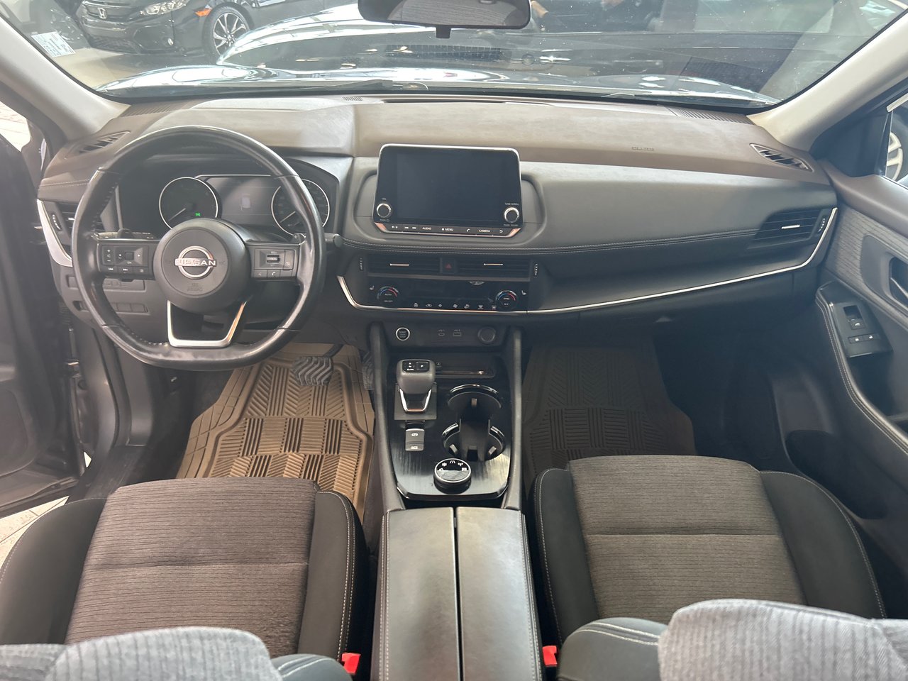 2022 Nissan Rogue - Image 14