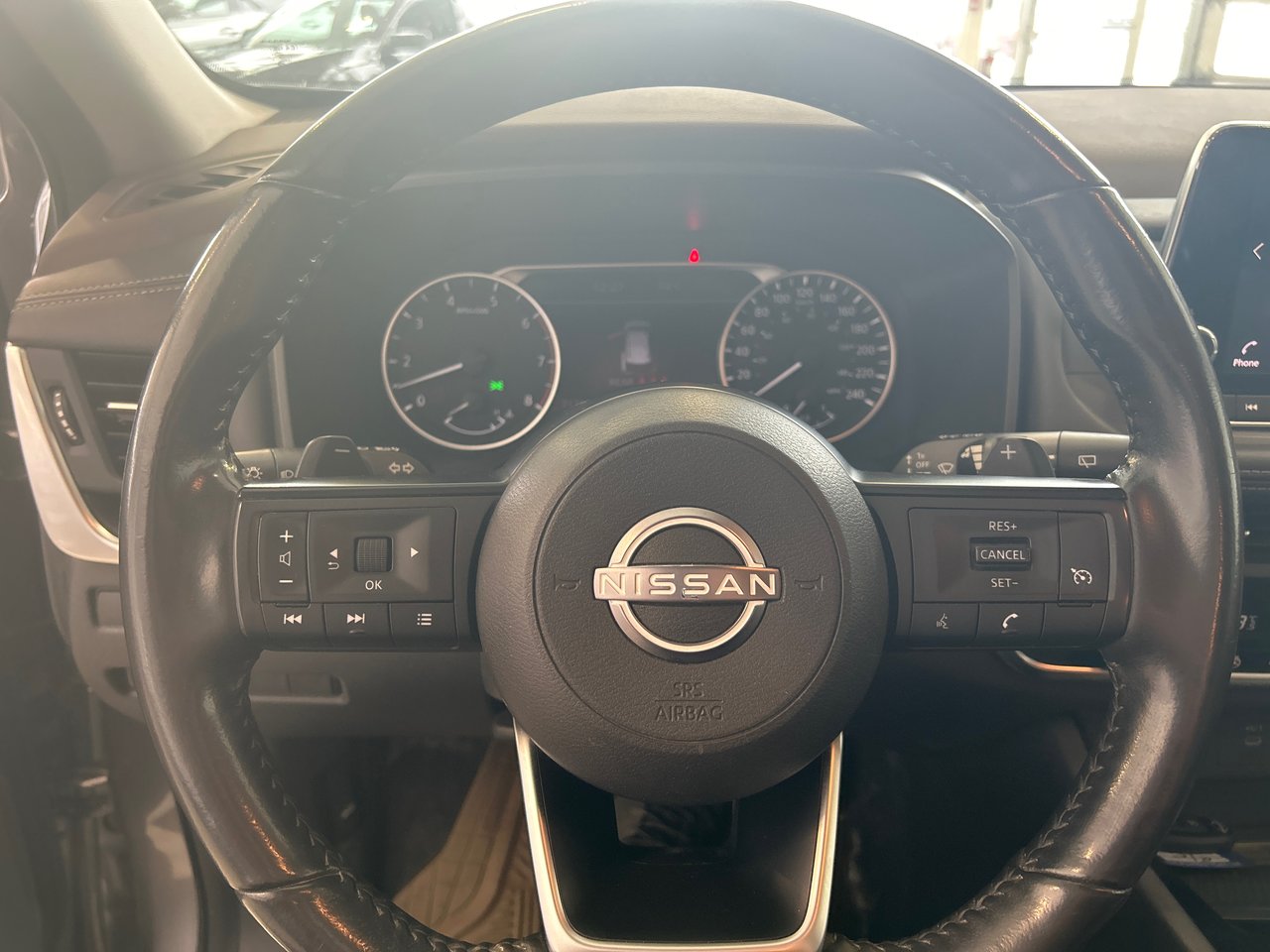 2022 Nissan Rogue - Image 24