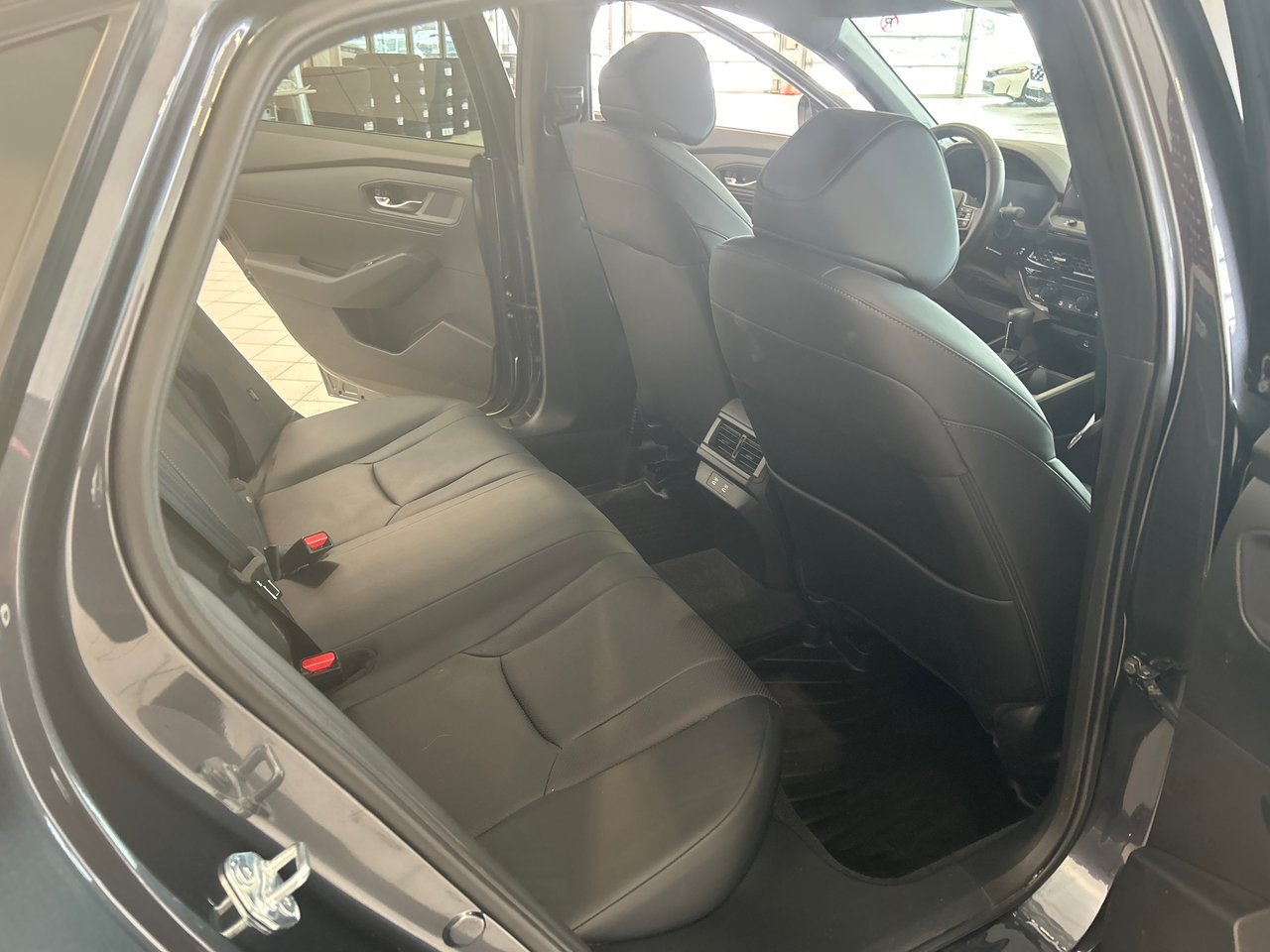 2025 Honda Accord Hybrid - Image 12