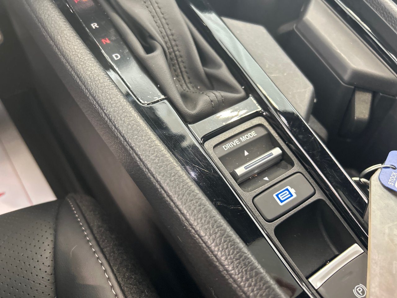 2025 Honda Accord Hybrid - Image 28