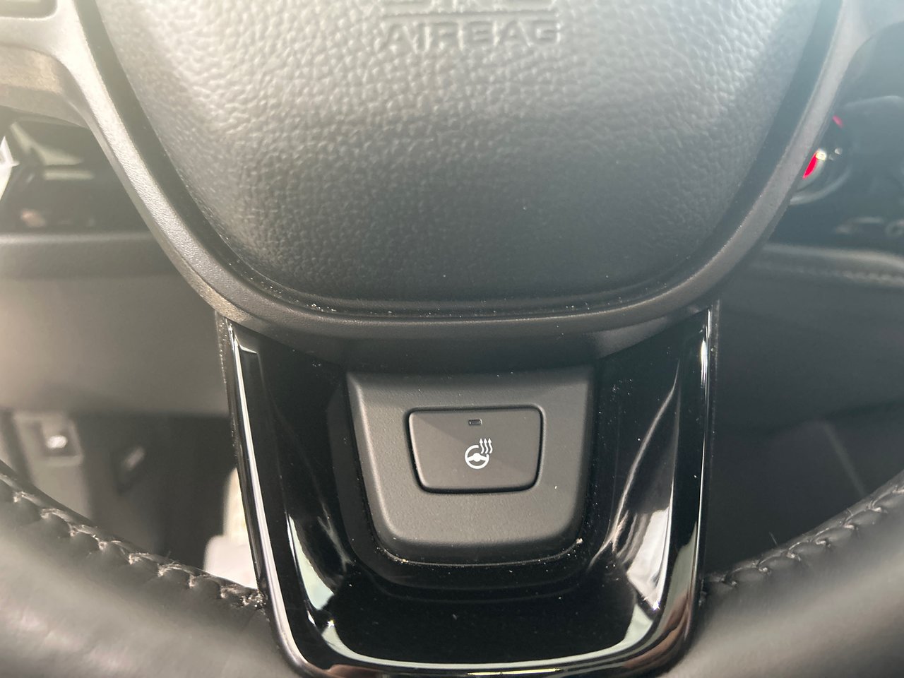 2025 Honda Accord Hybrid - Image 30