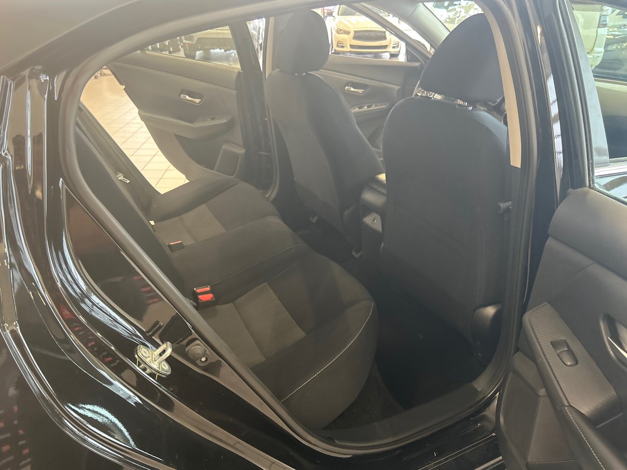 2020 Nissan Sentra - Image 10