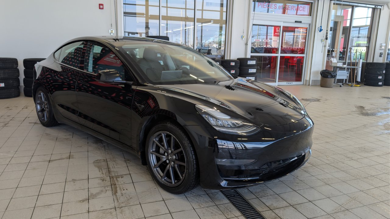 2020 Tesla Model 3 - Image 3