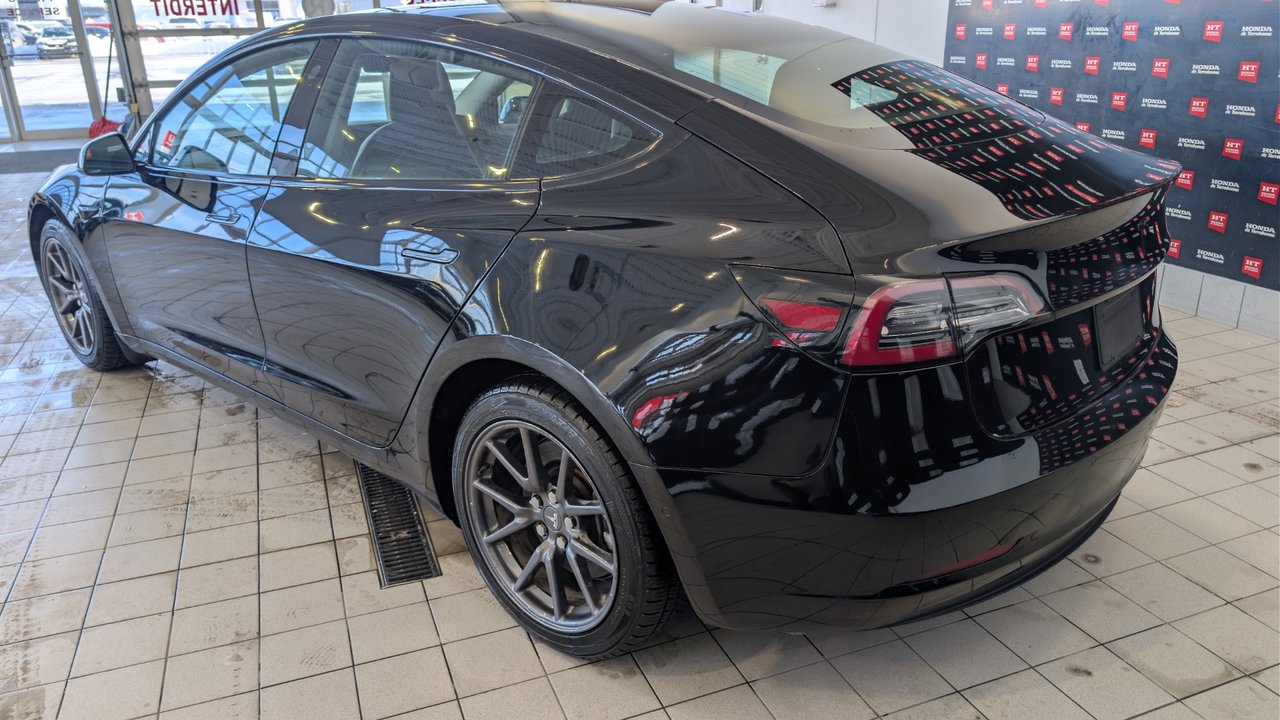2020 Tesla Model 3 - Image 7