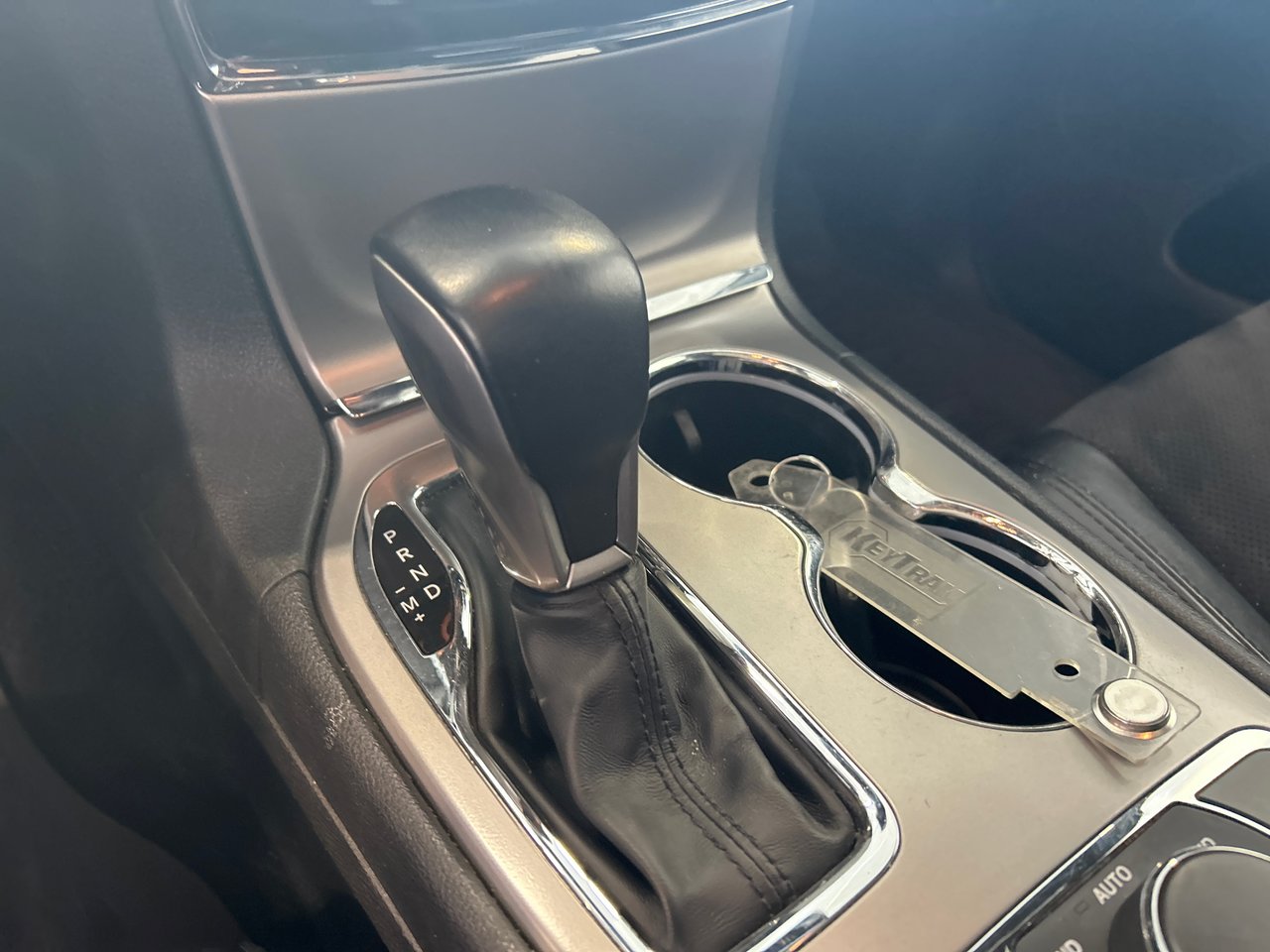 2022 Jeep Grand Cherokee WK - Image 17