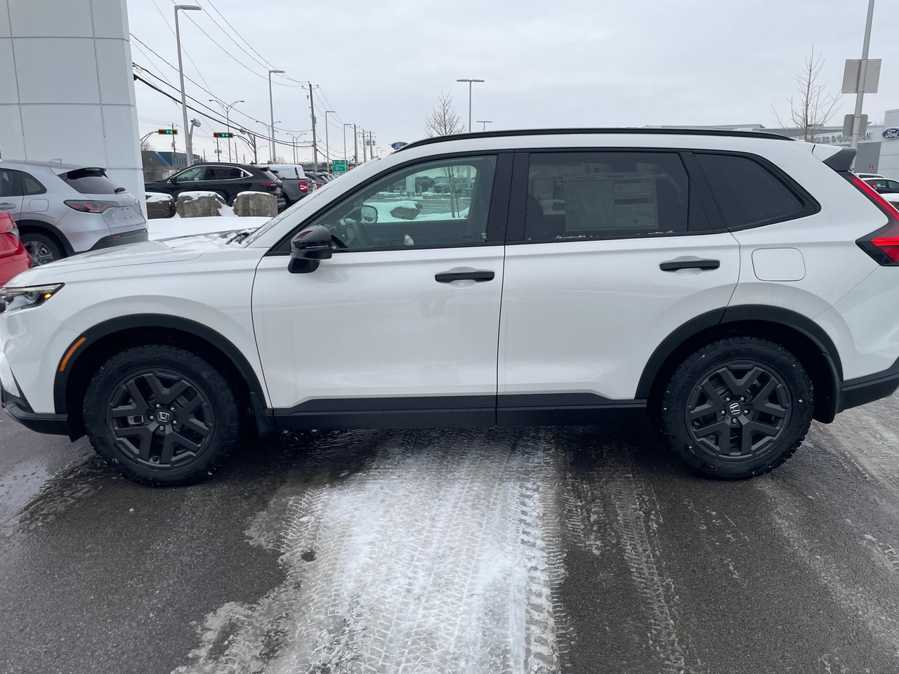 2026 Honda CR-V Hybrid - Image 2