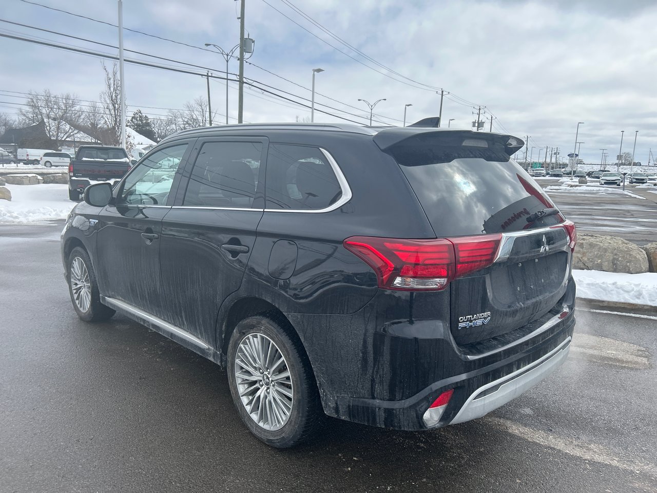2020 Mitsubishi Outlander PHEV - Image 7
