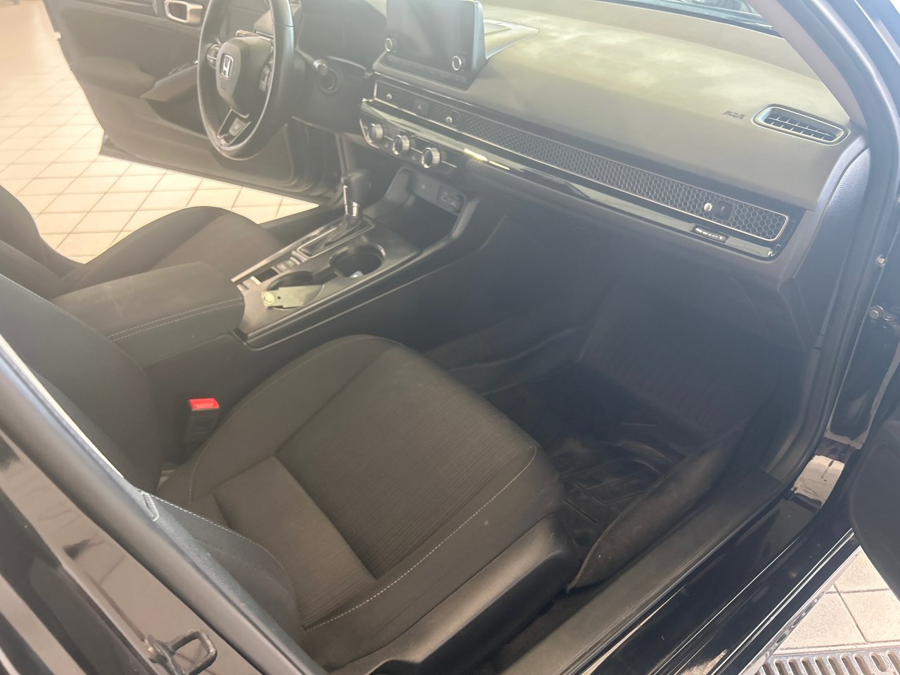 2023 Honda Civic Sedan - Image 14