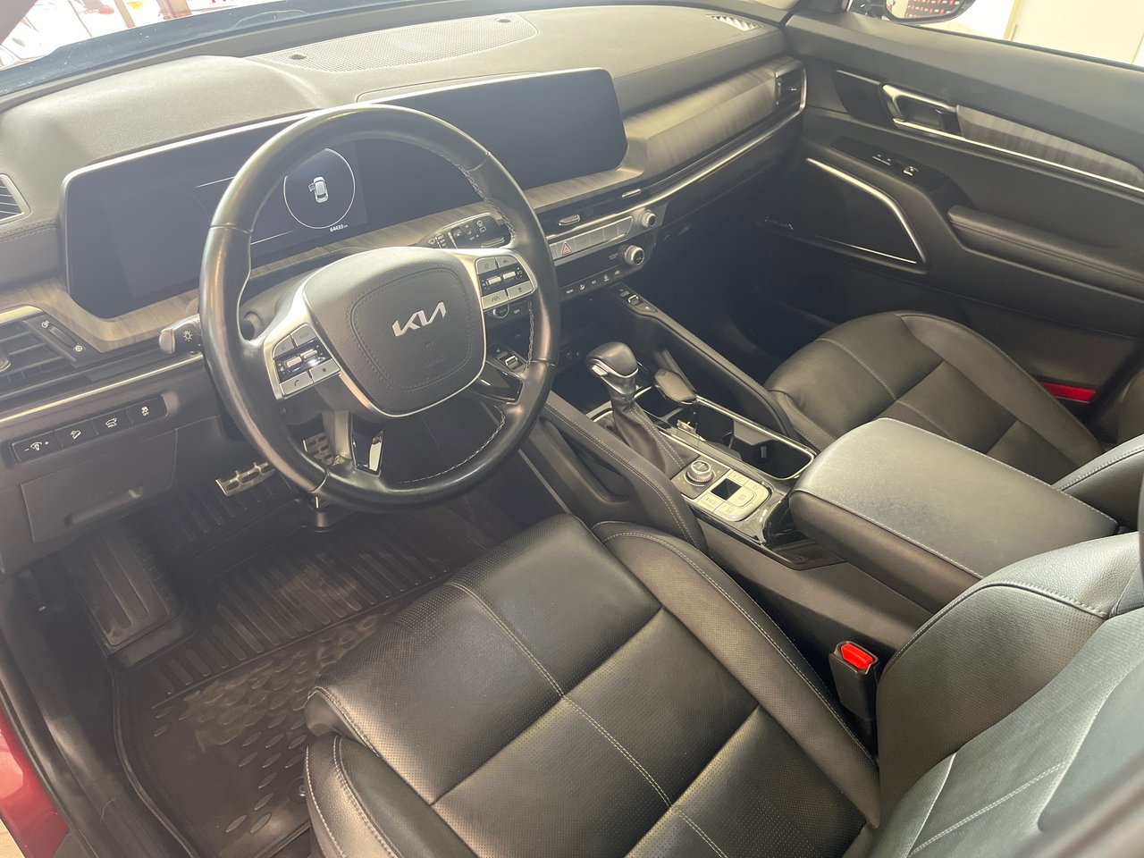 2023 Kia Telluride - Image 10