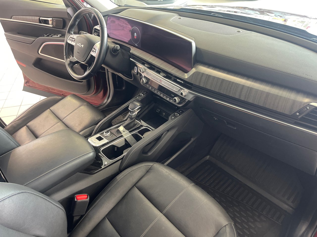 2023 Kia Telluride - Image 13