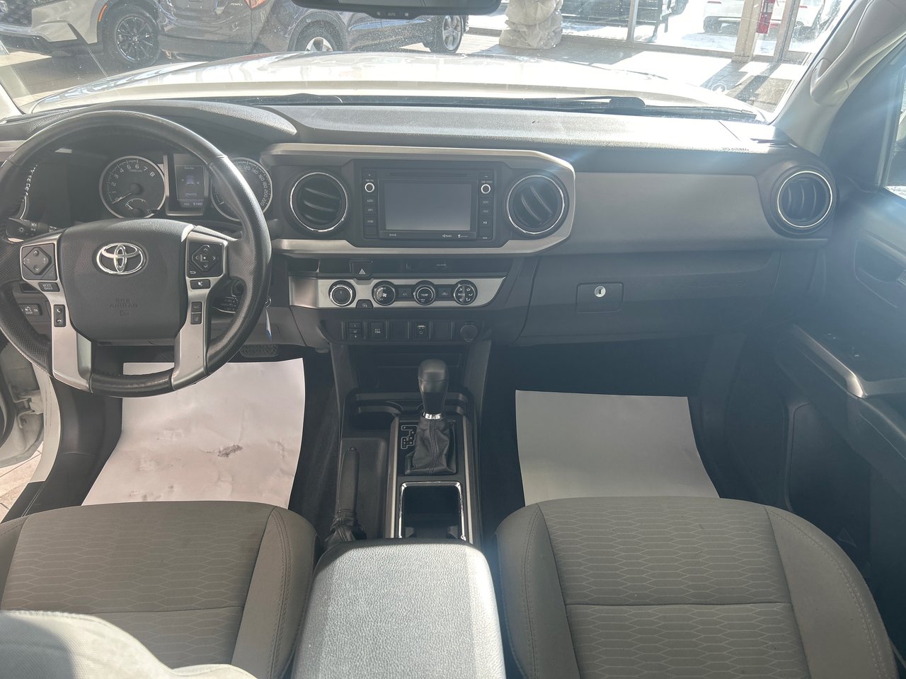 2018 Toyota Tacoma - Image 13