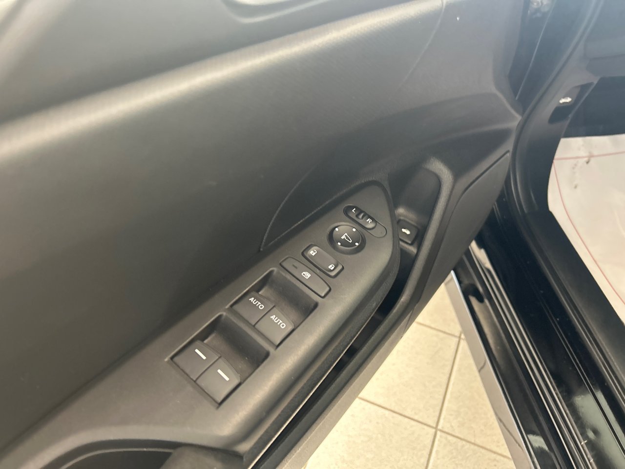 2021 Honda Civic Sedan - Image 10