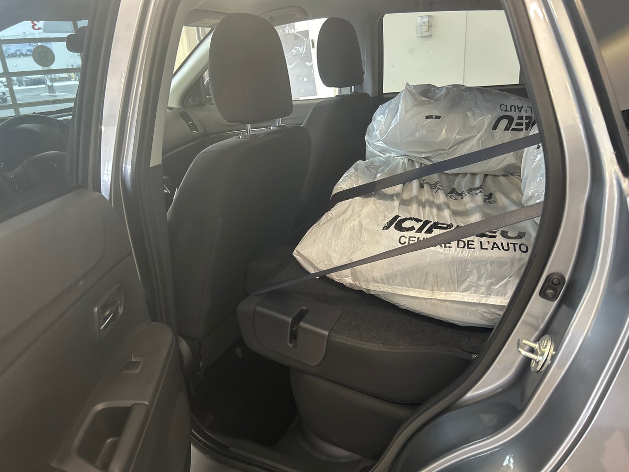 2020 Mitsubishi RVR - Image 9