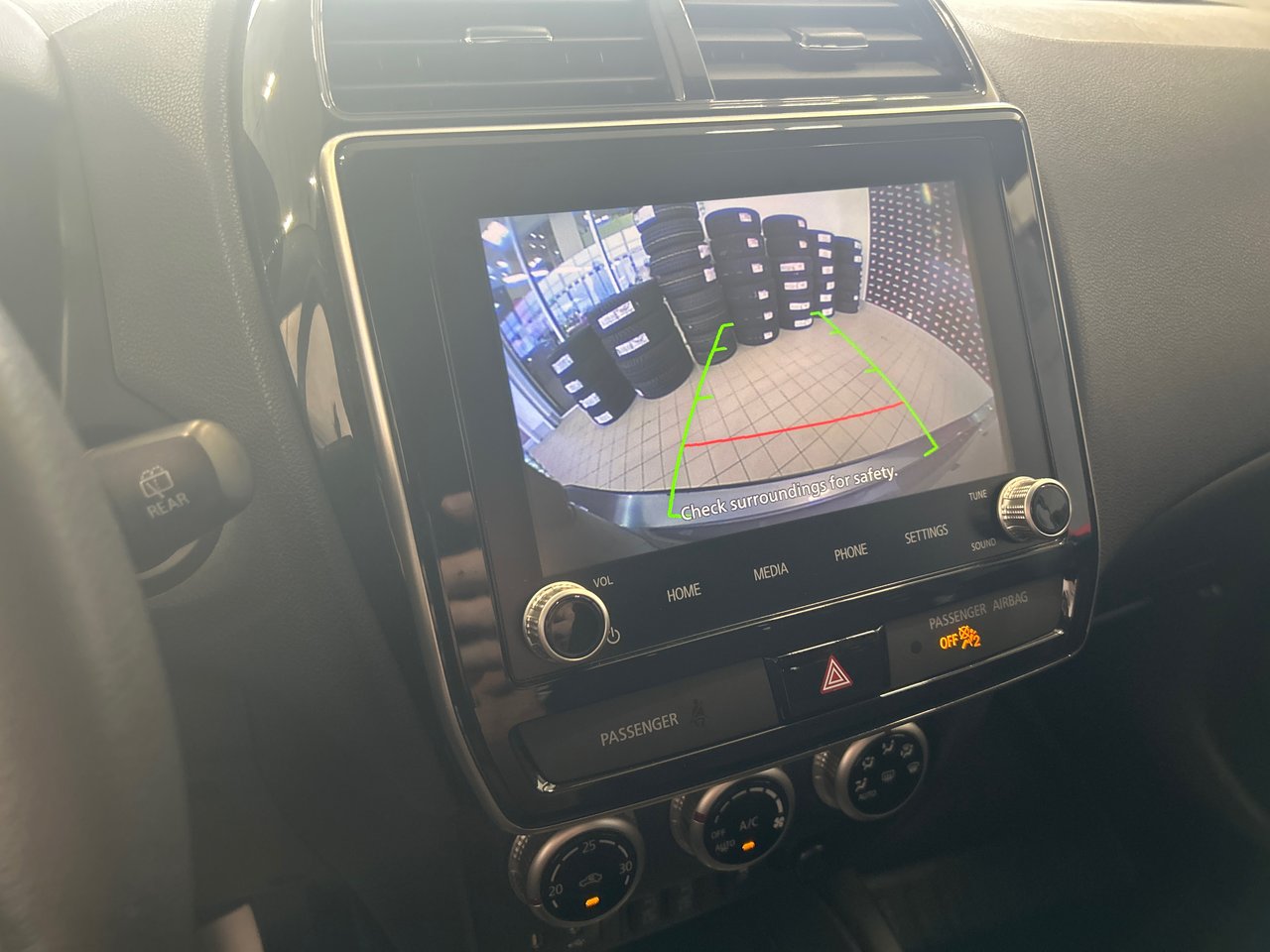 2020 Mitsubishi RVR - Image 22