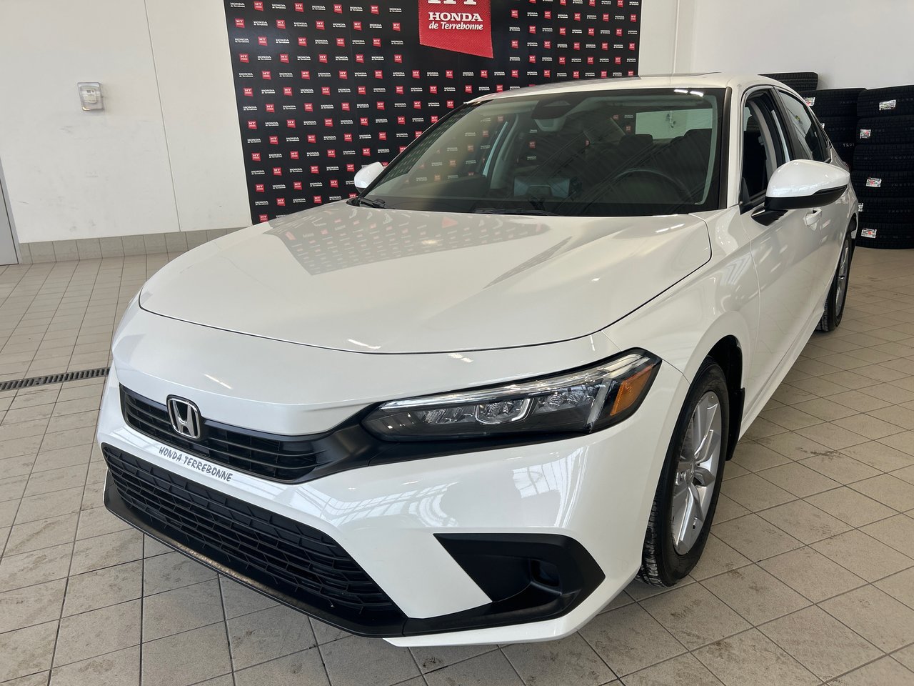 2024 Honda Civic Sedan - Image 3