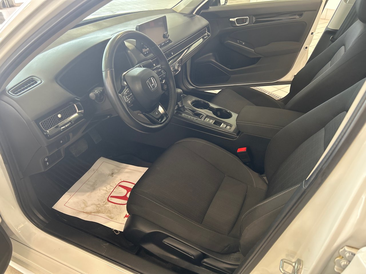 2024 Honda Civic Sedan - Image 11