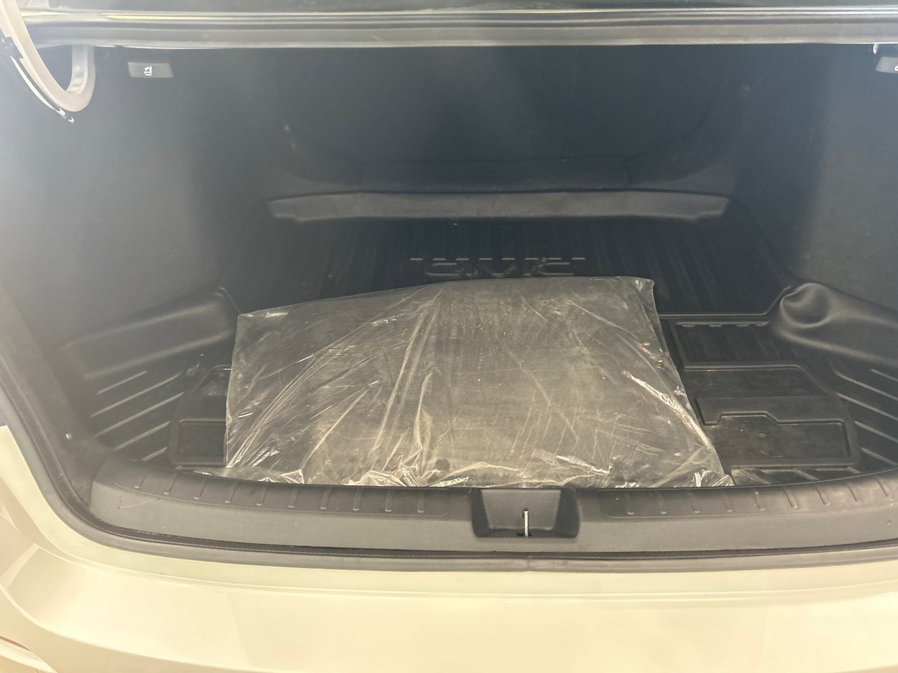 2024 Honda Civic Sedan - Image 31