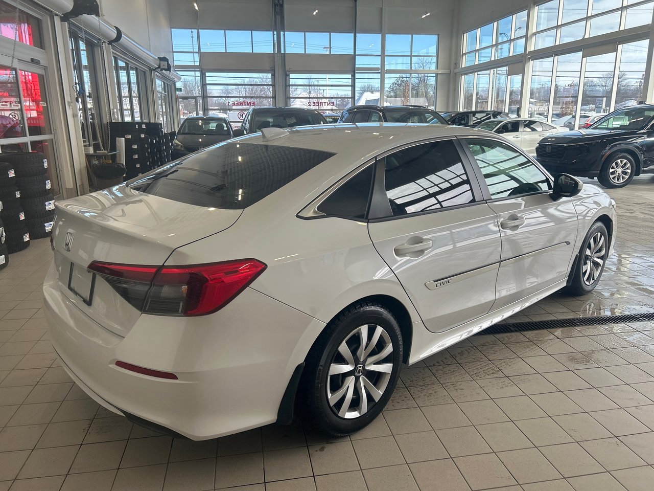 2023 Honda Civic Sedan - Image 6