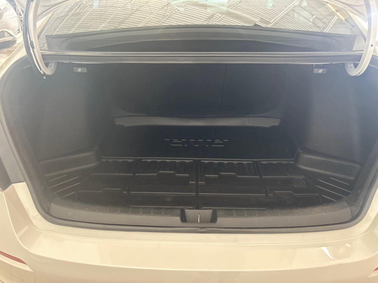 2023 Honda Civic Sedan - Image 10