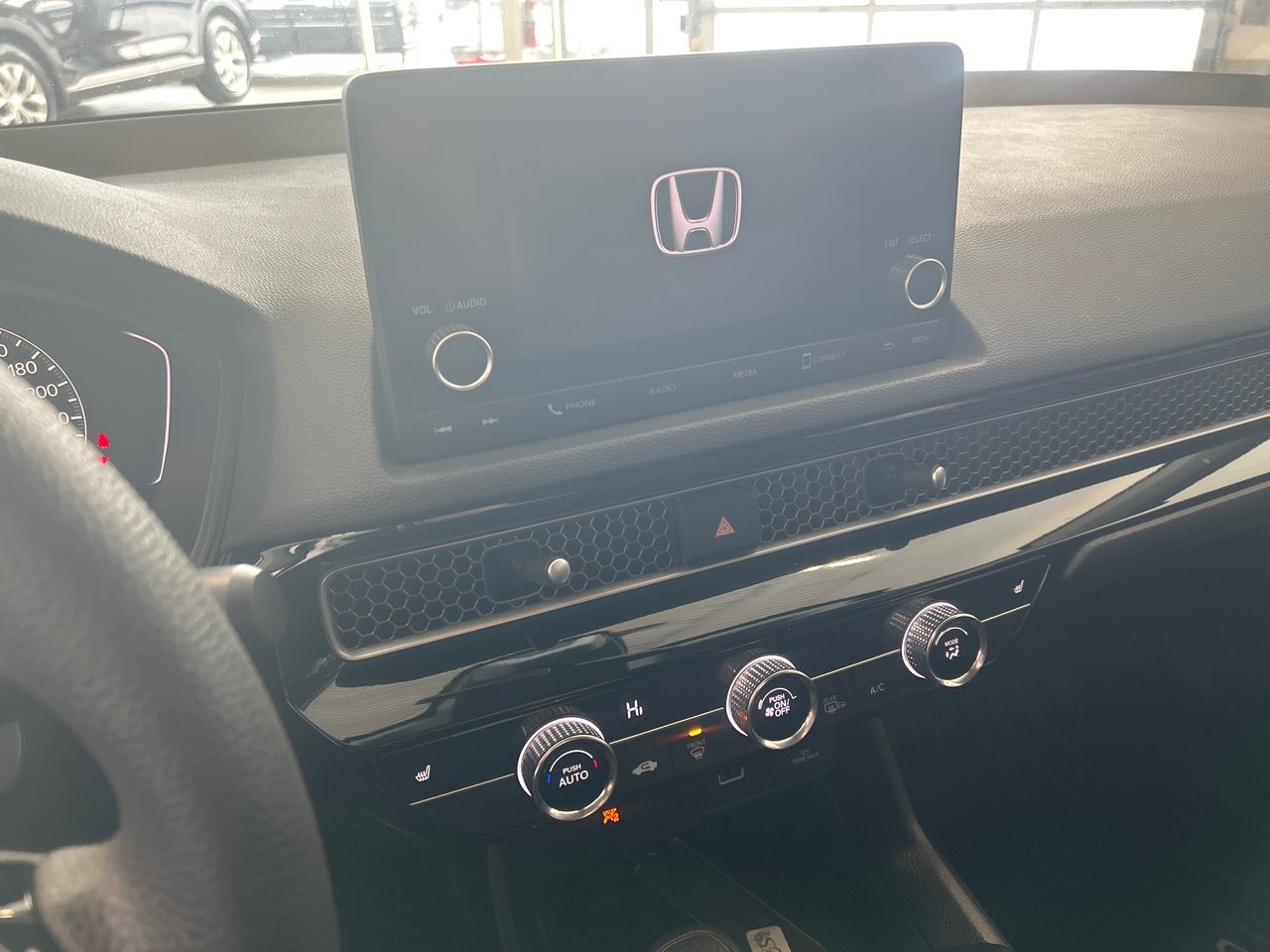 2023 Honda Civic Sedan - Image 17