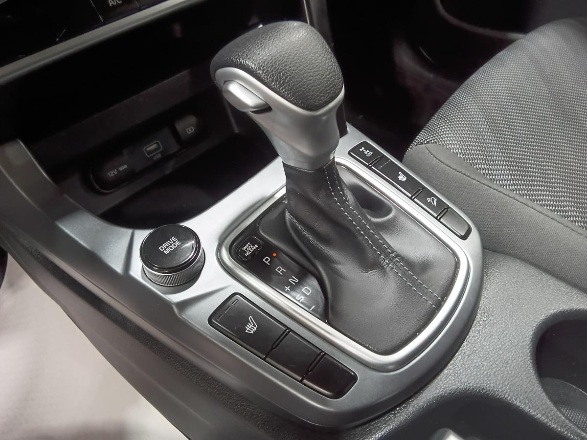 2022 Kia Seltos - Image 24