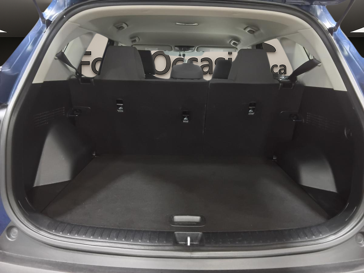 2022 Kia Seltos - Image 28