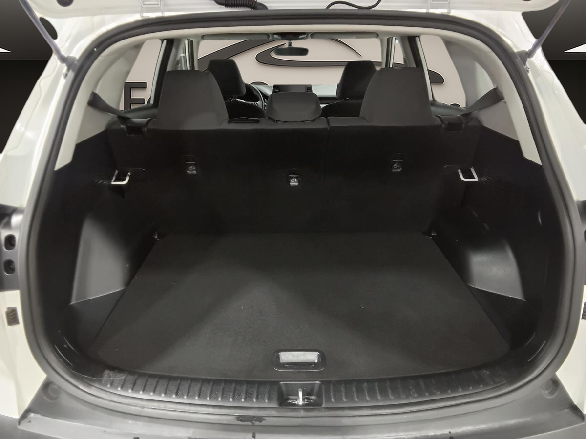 2023 Kia Seltos - Image 10