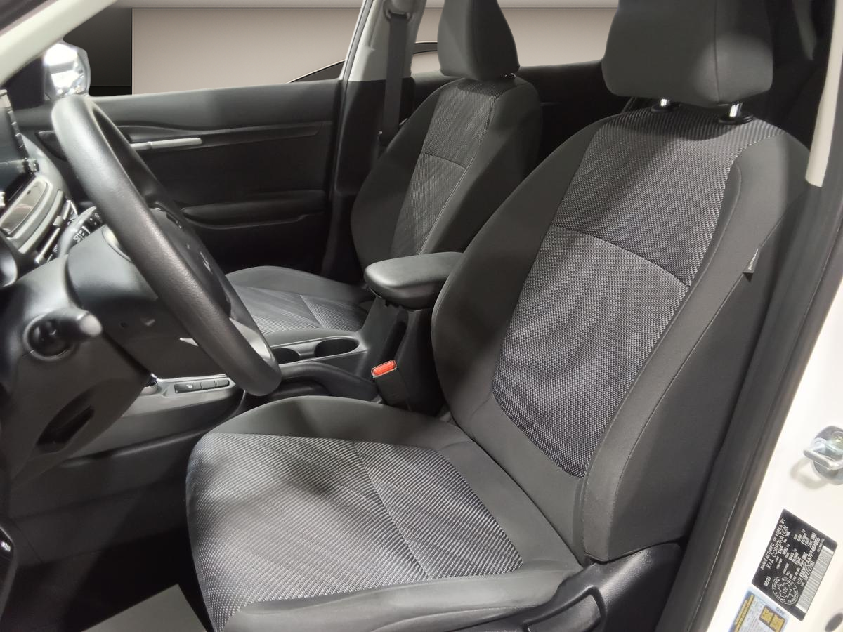 2023 Kia Seltos - Image 16