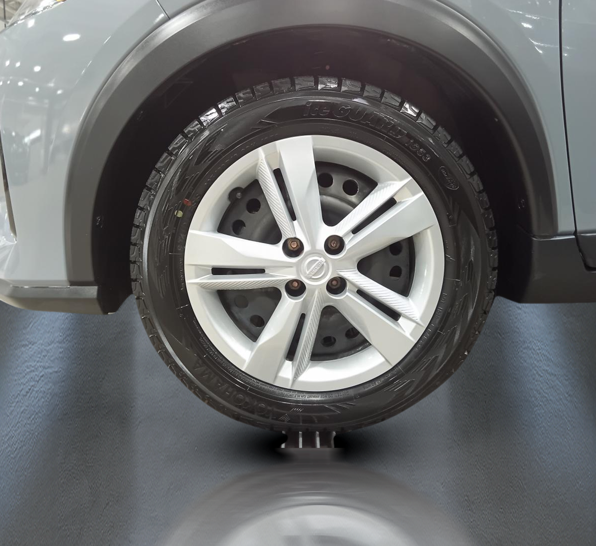 2023 Nissan Kicks - Image 6