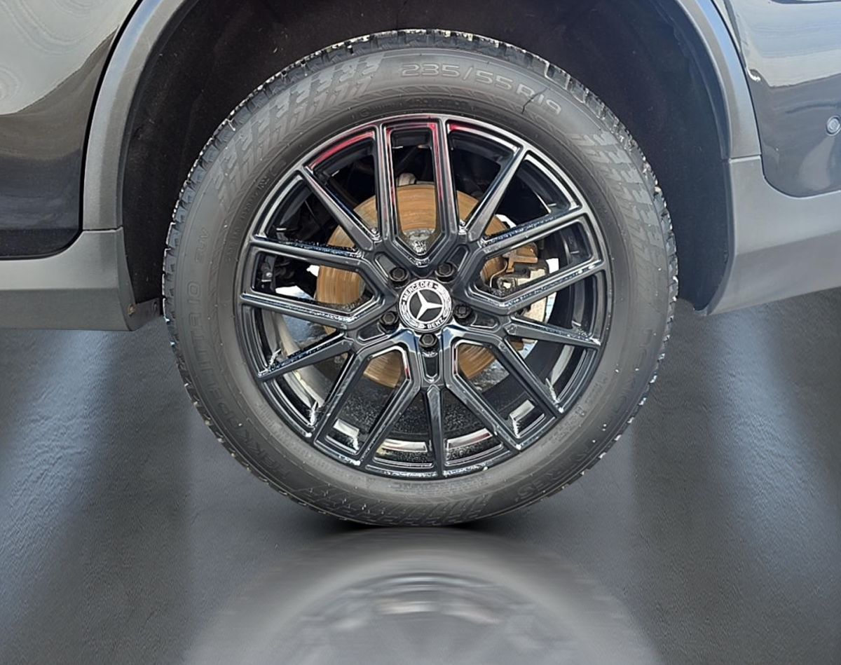 2023 Mercedes-Benz GLC - Image 6