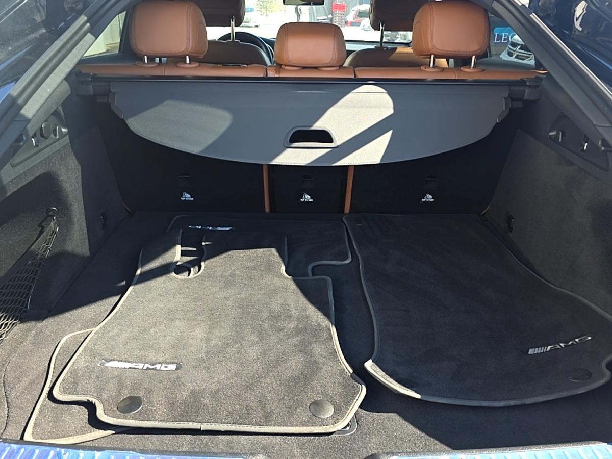 2023 Mercedes-Benz GLC - Image 9