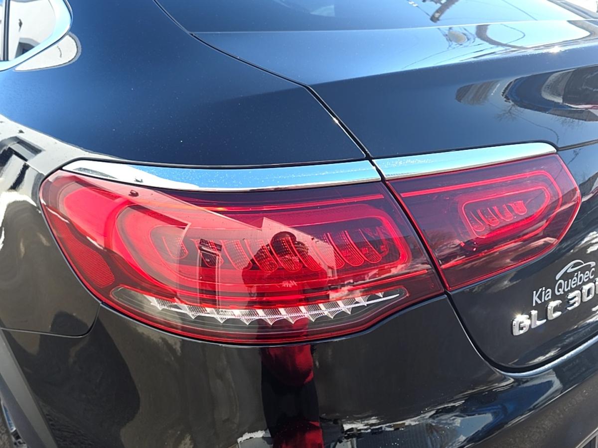 2023 Mercedes-Benz GLC - Image 13