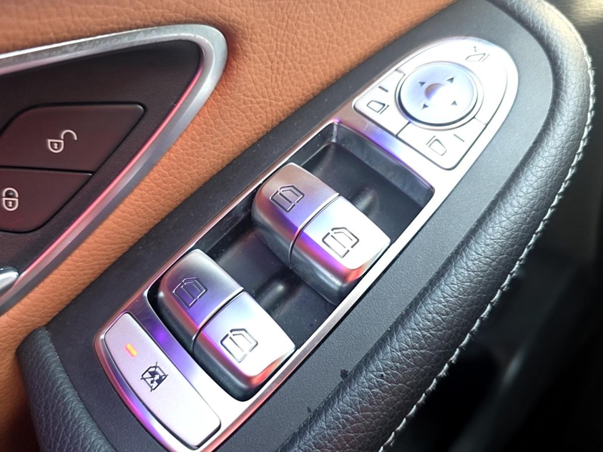 2023 Mercedes-Benz GLC - Image 24