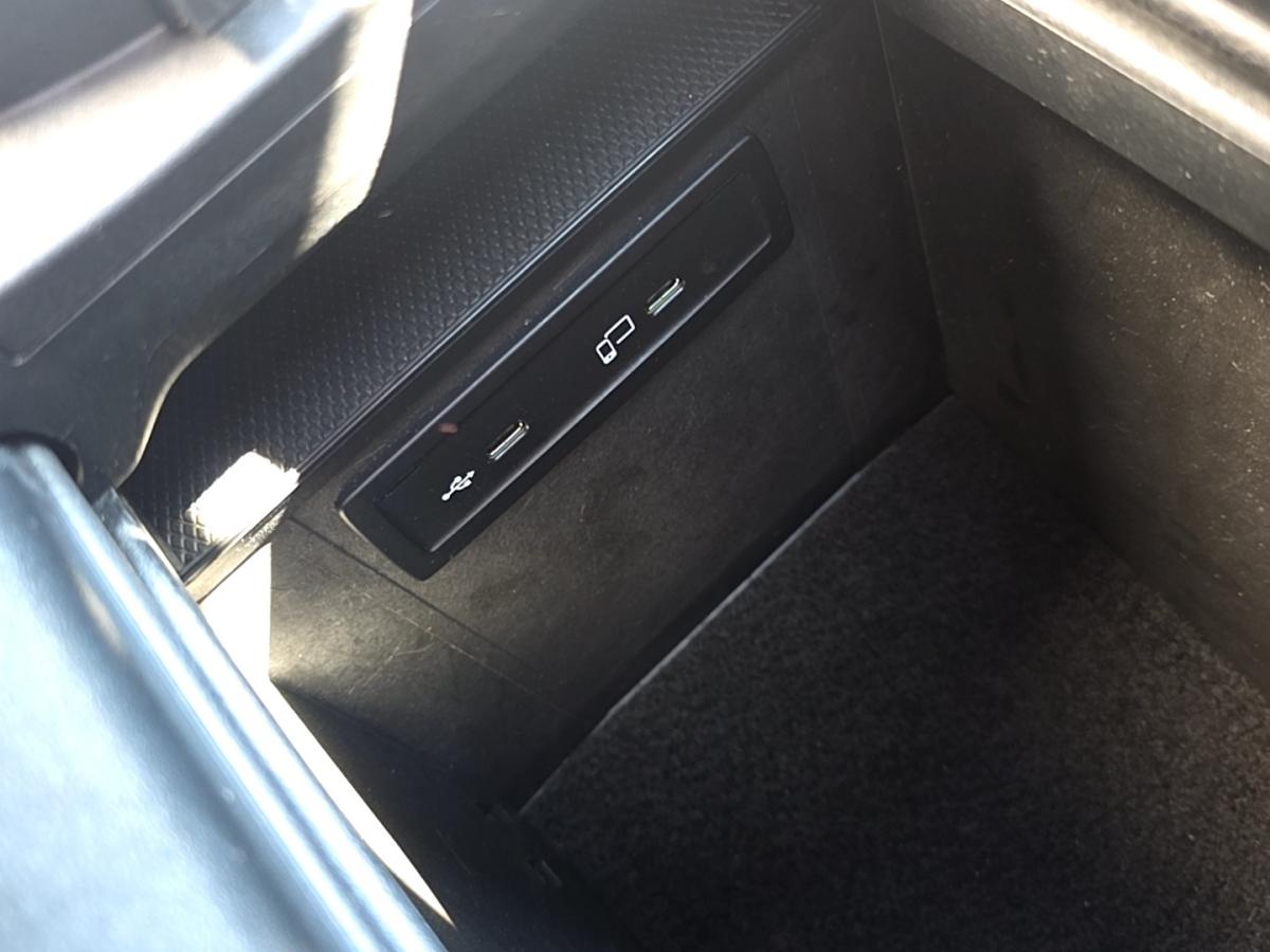 2023 Mercedes-Benz GLC - Image 29